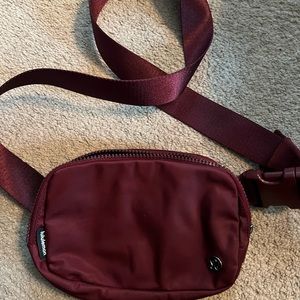 Lululemon Everywhere Belt Bag Size 1L